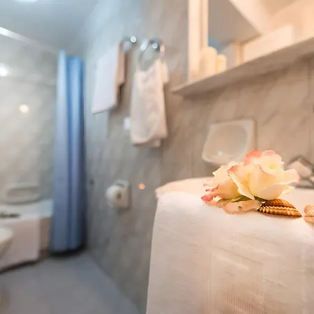 Anamar Zante 4 Star Pensiune *